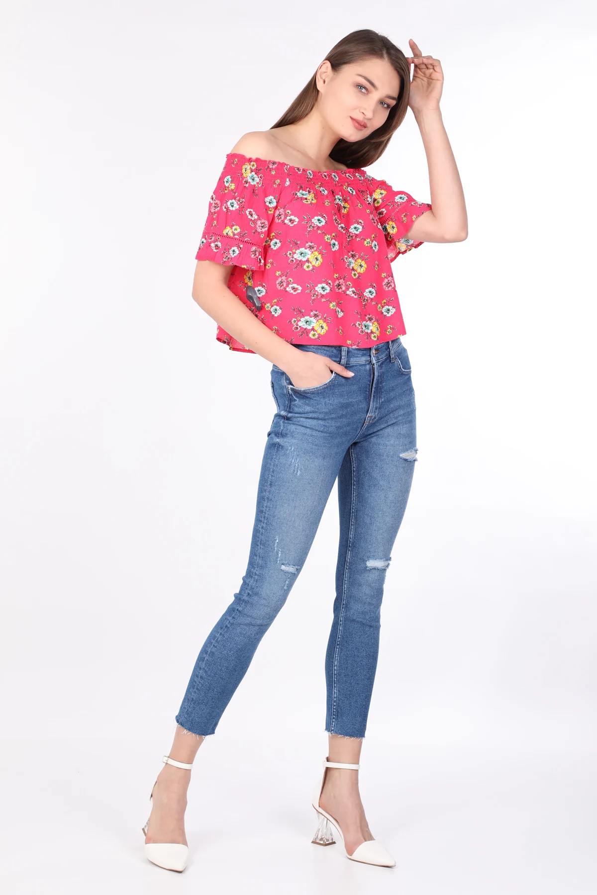 Women Floral Loose Crop Blouse Pink
Women Floral Loose Crop Blouse Pink