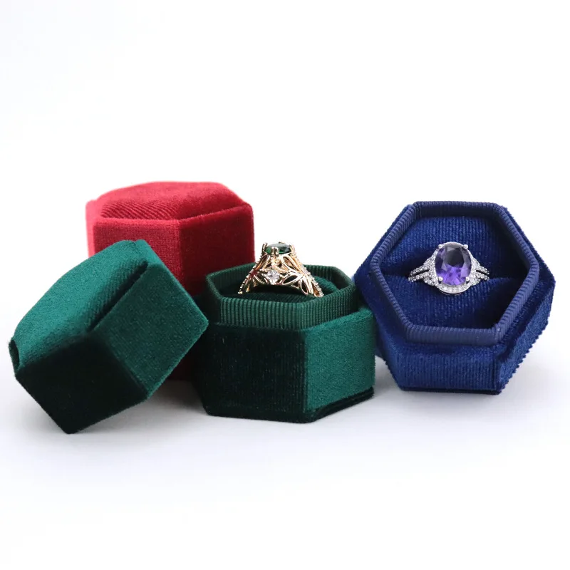 Velvet Jewelry Gift Boxes Hexagon Jewelry Ornaments Storage Case Earring Ring Necklace Storage Portable Travel Jewelry Gifts Box
Velvet Jewelry Gift Boxes Hexagon Jewelry Ornaments Storage Case Earring Ring Necklace Storage Portable Travel Jewelry Gifts Box