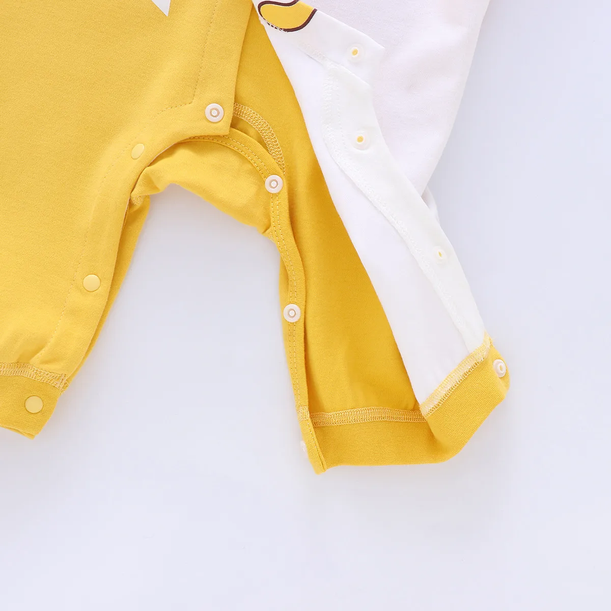 BABY BODYSUIT Spring And Summer BABY BODYSUIT Climbing Suit Baby Clothes Baby Home Clothes 
BABY BODYSUIT Spring And Summer BABY BODYSUIT Climbing Suit Baby Clothes Baby Home Clothes