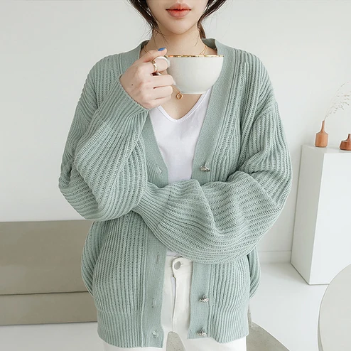 Knitted Sweater 2020 New Autumn Winter Korean-Style Loose Casual Green V-neck Cardigan Long-Sleeved Stripe Women Sweater 813B
Knitted Sweater 2020 New Autumn Winter Korean-Style Loose Casual Green V-neck Cardigan Long-Sleeved Stripe Women Sweater 813B