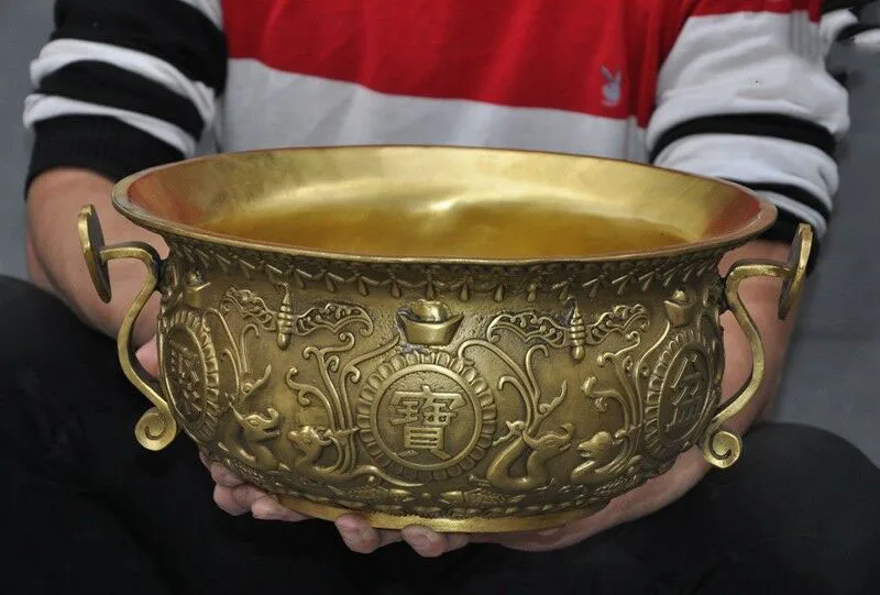 wedding decoration Chinese temple bronze brass animal bat Dragon Phoenix Ruyi Incense burner Censer 
wedding decoration Chinese temple bronze brass animal bat Dragon Phoenix Ruyi Incense burner Censer