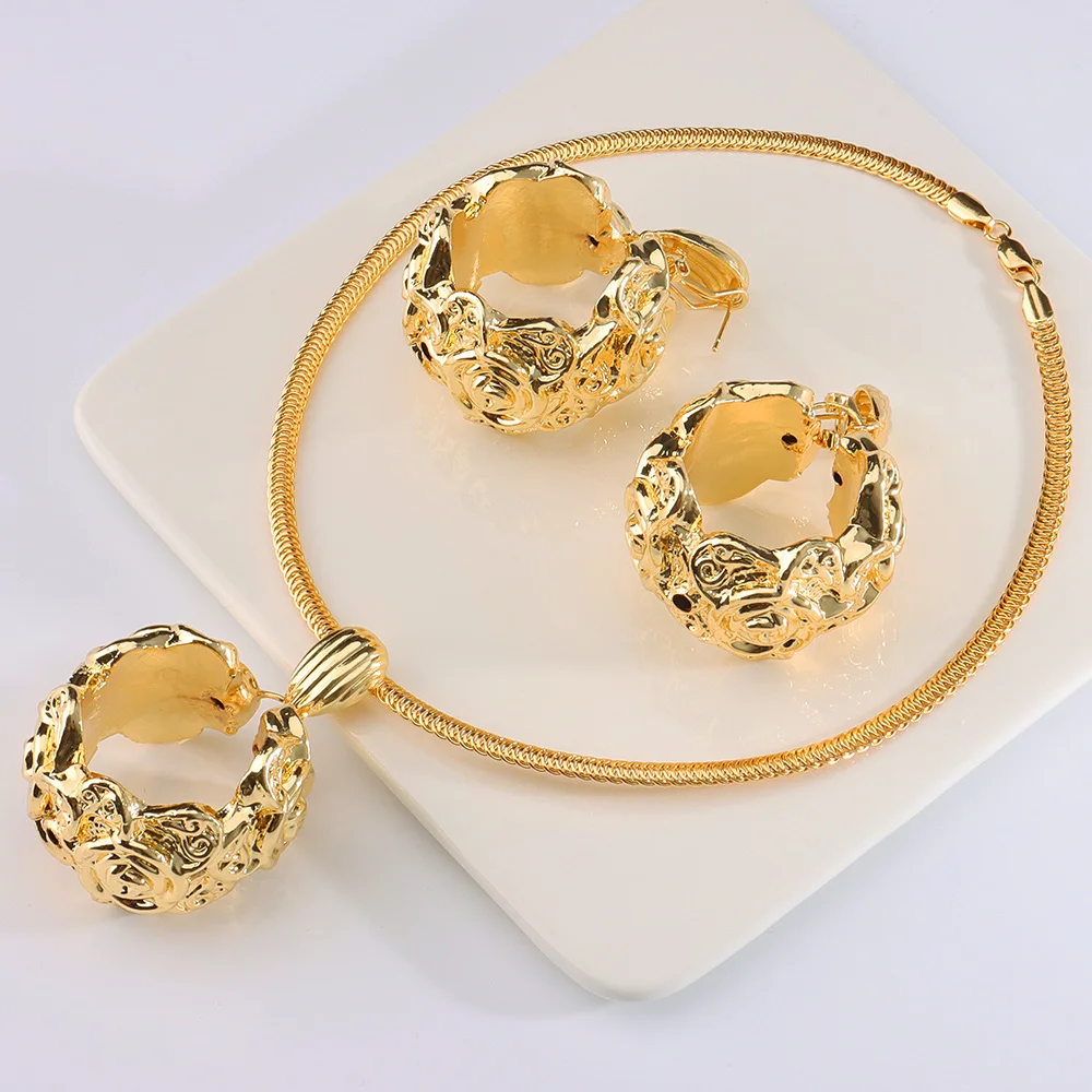 Exaggerate Gold Color Jewelry Set for Women Unusual Rose Big Dangle Earrings Choker Necklace Dubai Wedding Bridal Jewelry Sets
Exaggerate Gold Color Jewelry Set for Women Unusual Rose Big Dangle Earrings Choker Necklace Dubai Wedding Bridal Jewelry Sets