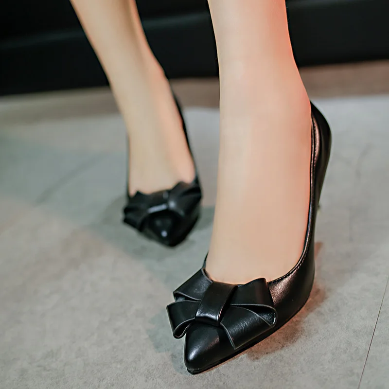 2020 Spring Autumn New Women Shoes Woman Pumps Bow Knot Slip on Shallow Thin High Heels Pointed Toe Solid Leather Ladies Shoes
2020 Spring Autumn New Women Shoes Woman Pumps Bow Knot Slip on Shallow Thin High Heels Pointed Toe Solid Leather Ladies Shoes