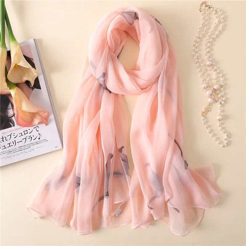 Fashion Print Floral Lady Beach Sunscreen Hijab Women Autumn Winter Soft Yarn Scarf Female Warm Shawls and Wraps New Echarpe
Fashion Print Floral Lady Beach Sunscreen Hijab Women Autumn Winter Soft Yarn Scarf Female Warm Shawls and Wraps New Echarpe