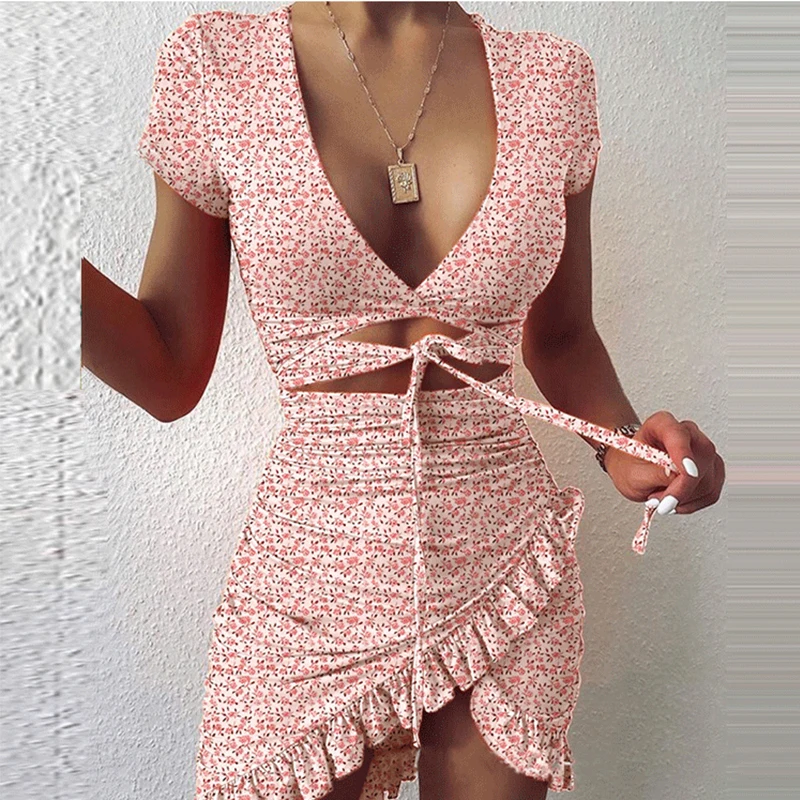 Floral Print Lace Up Bandage Summer Dress For Women 2021 Hollow Cut Ruffles Bandage Wrap Dress Beach Holiday Boho Robe
Floral Print Lace Up Bandage Summer Dress For Women 2021 Hollow Cut Ruffles Bandage Wrap Dress Beach Holiday Boho Robe