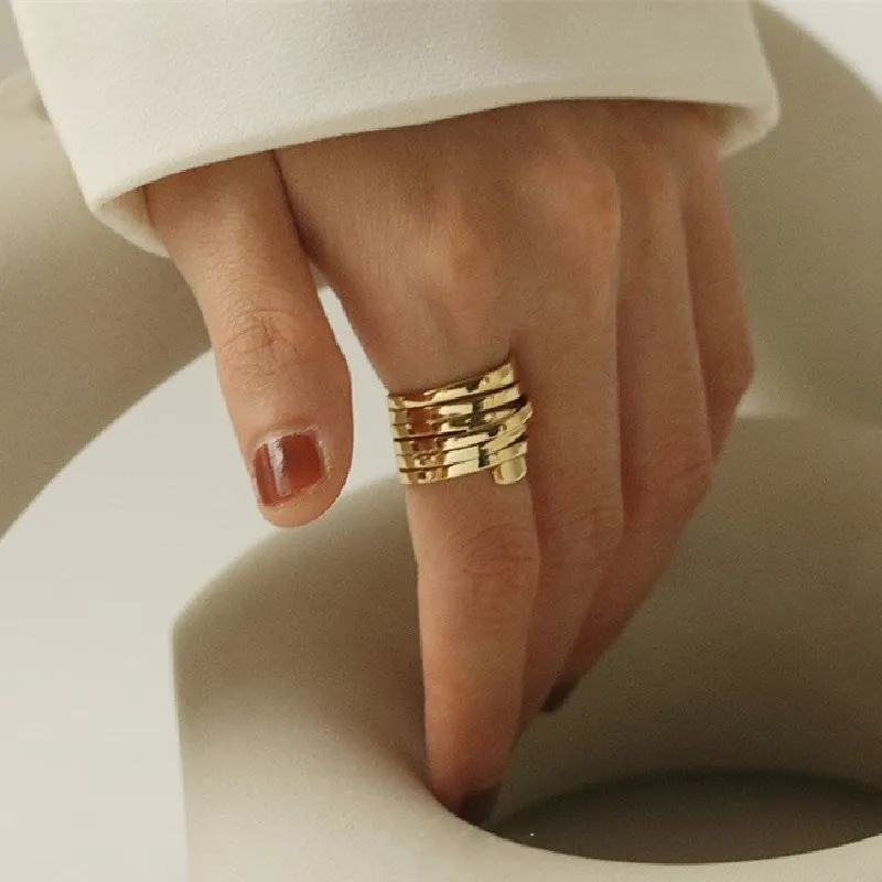 Multi Layer Wrapped Spiral Geometric Rings Brass Gold Rings for Women Circle Polished Statement Charm Rings 2020 Fashion Jewelry
Multi Layer Wrapped Spiral Geometric Rings Brass Gold Rings for Women Circle Polished Statement Charm Rings 2020 Fashion Jewelry