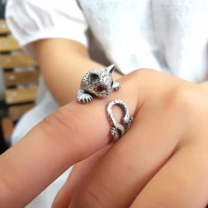 Jjewelry Schrodinger's Cat Rings For Women Cute Fortune Cat Shape Silver Color Dance Party Finger Ring Girl Gift New Fashion
Jjewelry Schrodinger's Cat Rings For Women Cute Fortune Cat Shape Silver Color Dance Party Finger Ring Girl Gift New Fashion
