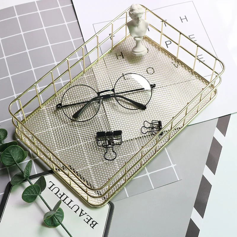 Iron Storage Basket Nordic Jewelry Cosmetics Storage Box Golden Rose Gold Bathroom Desktop Snack Family Home Kitchen Supplies
Iron Storage Basket Nordic Jewelry Cosmetics Storage Box Golden Rose Gold Bathroom Desktop Snack Family Home Kitchen Supplies