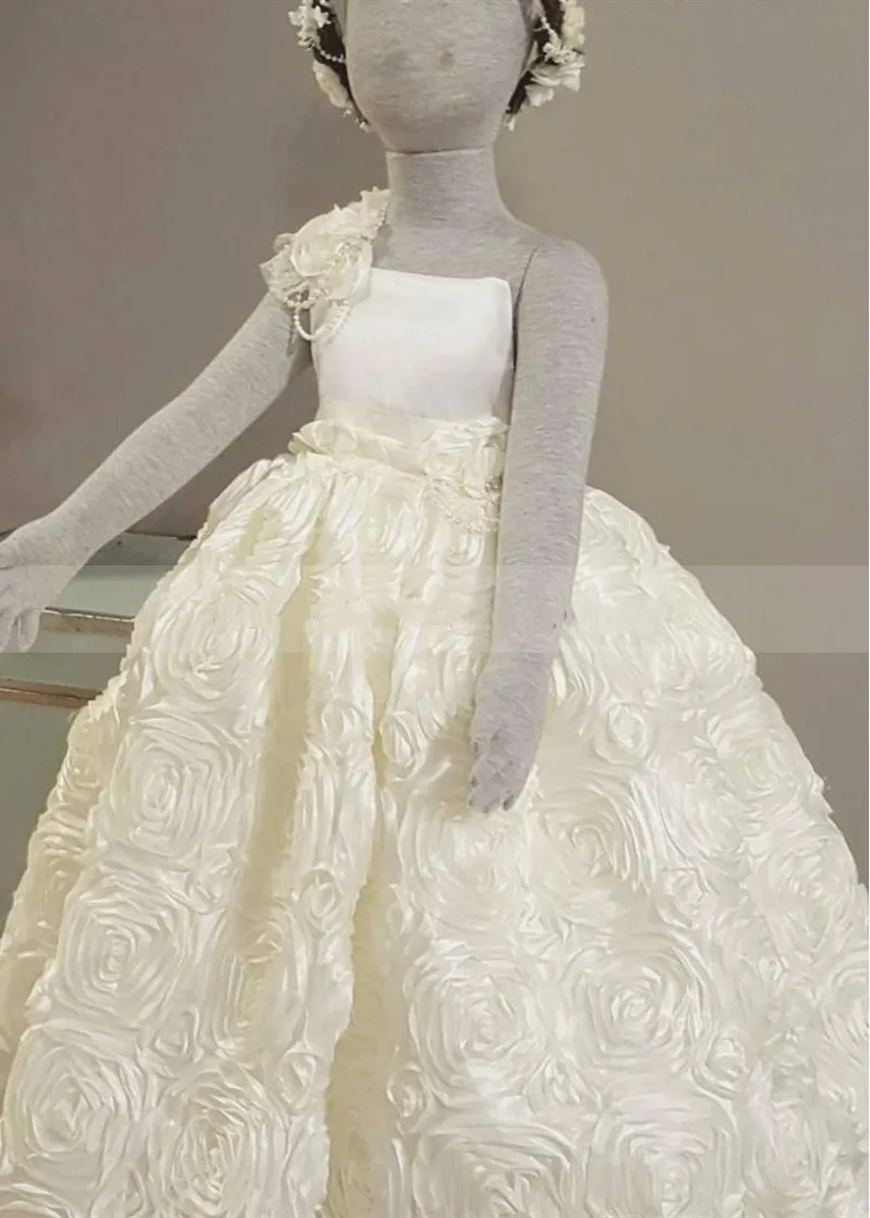 Princess Ivory Floral Lace Flower Girl Dress for Wedding Birthday Dress Christmas Gown Child 1-14Y
Princess Ivory Floral Lace Flower Girl Dress for Wedding Birthday Dress Christmas Gown Child 1-14Y