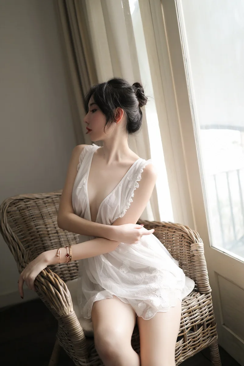 Women Sexy Lace Open Bra Erotic Lingerie White Costumes Underwear Sexy Lingerie Hot sexy costumes Sleepwear Girl
Women Sexy Lace Open Bra Erotic Lingerie White Costumes Underwear Sexy Lingerie Hot sexy costumes Sleepwear Girl