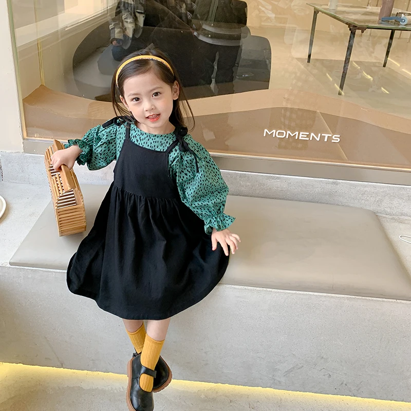 MILA CHOU 2021Spring Girls 2 Piece Set Dress Long-sleeve O-neck Dot Print Green Top + Black Suspender Dress Kid Children 2-8Y
MILA CHOU 2021Spring Girls 2 Piece Set Dress Long-sleeve O-neck Dot Print Green Top + Black Suspender Dress Kid Children 2-8Y