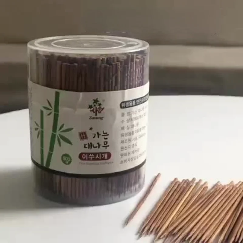 800Pcs Disposable Carbonized Wooden Toothpicks Single-Head Pointed Cocktail Picks with Dispenser Teeth Cleaning Skewers
800Pcs Disposable Carbonized Wooden Toothpicks Single-Head Pointed Cocktail Picks with Dispenser Teeth Cleaning Skewers