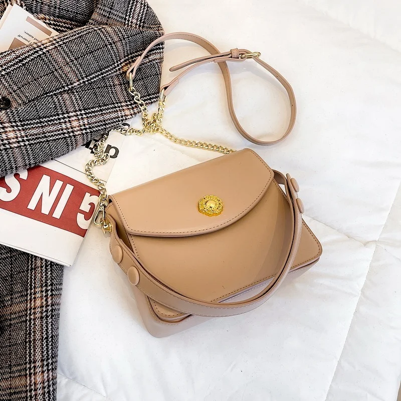 High Quality Korean Ladies Chain Shoulder Bag 2021 New Trendy Fashion Net Celebrity Messenger Bag Hot-selling Small Square Bag
High Quality Korean Ladies Chain Shoulder Bag 2021 New Trendy Fashion Net Celebrity Messenger Bag Hot-selling Small Square Bag