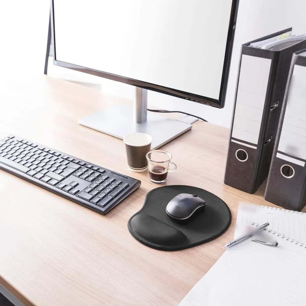 Mouse Pad with Wrist Rest for Computer Laptop Notebook Keyboard Mouse Mat with Hand Rest Mice Pad Gaming with Wrist Support
Mouse Pad with Wrist Rest for Computer Laptop Notebook Keyboard Mouse Mat with Hand Rest Mice Pad Gaming with Wrist Support