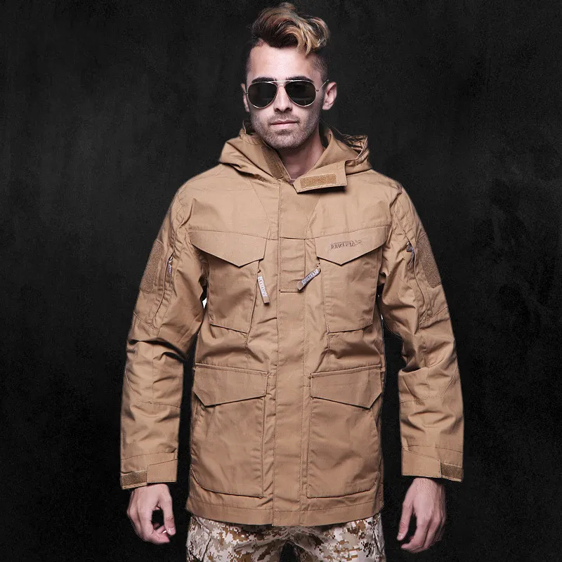 Airsoft Sand Brown Khaki Hooded Jacket Top Coat Windbreaker Zipper Summer Waterproof M65 Tactical Hiking Camping Trekking Male
Airsoft Sand Brown Khaki Hooded Jacket Top Coat Windbreaker Zipper Summer Waterproof M65 Tactical Hiking Camping Trekking Male