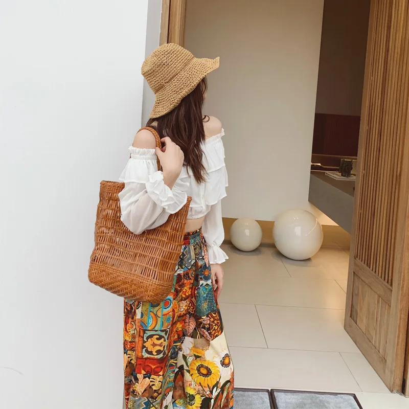 High Quality Hollow Out Design Genuine Leather Women Tote Bag Classic Japan Style Cowhide Handbag Woman Elegant Shoulder Bag
High Quality Hollow Out Design Genuine Leather Women Tote Bag Classic Japan Style Cowhide Handbag Woman Elegant Shoulder Bag