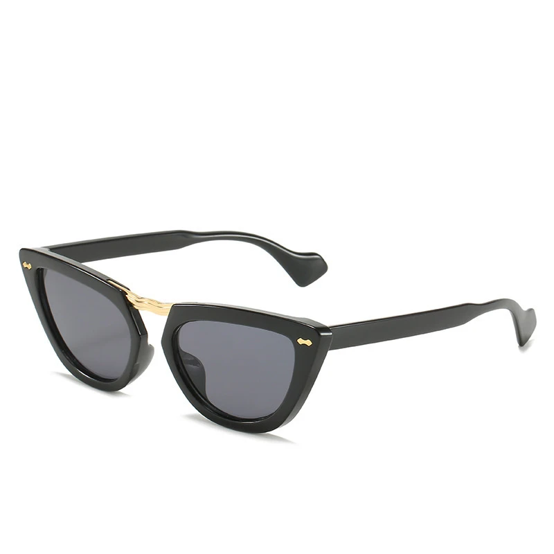 Party Cat Eye Ladies Sunglasses Retro Personality Glasses Men Women Brand Designer Outdoor Sports Street Shooting Glasses UV400
Party Cat Eye Ladies Sunglasses Retro Personality Glasses Men Women Brand Designer Outdoor Sports Street Shooting Glasses UV400