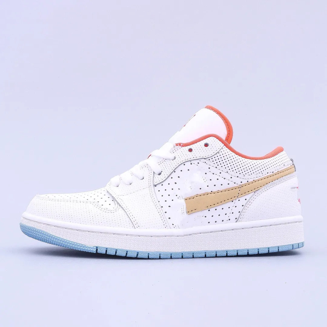 Low - top fashion moderating sports casual shoes original board crystal double color outsole Whole palm cushionThe original
Low - top fashion moderating sports casual shoes original board crystal double color outsole Whole palm cushionThe original