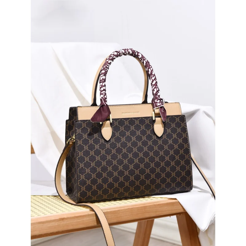 New Women's Bag Crossbody Bag Large Capacity Bag Handbag One Shoulder Bag Handbag
New Women's Bag Crossbody Bag Large Capacity Bag Handbag One Shoulder Bag Handbag