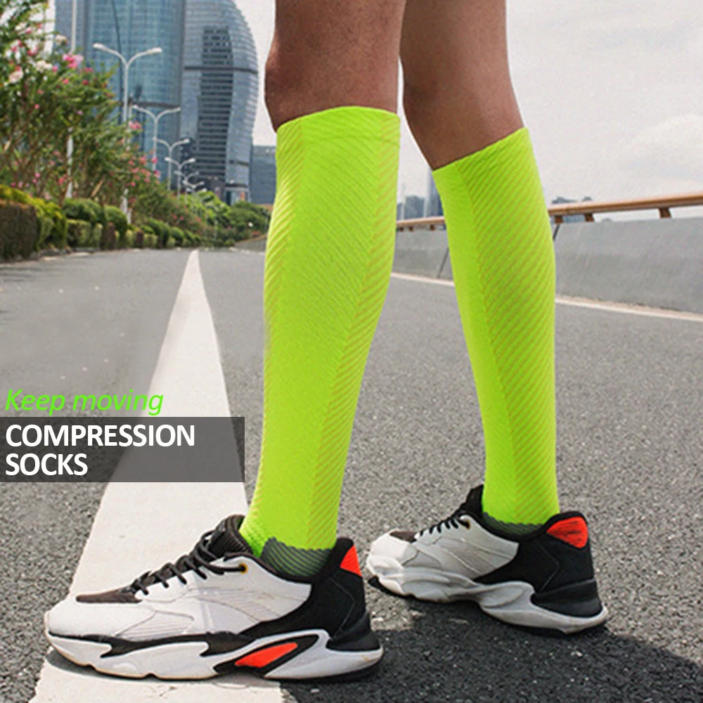 2020 New Professional Sports Socks Athletic Stockings Outdoor Fitness Breathable Quick Dry Socks For Marathon Running Cycling
2020 New Professional Sports Socks Athletic Stockings Outdoor Fitness Breathable Quick Dry Socks For Marathon Running Cycling