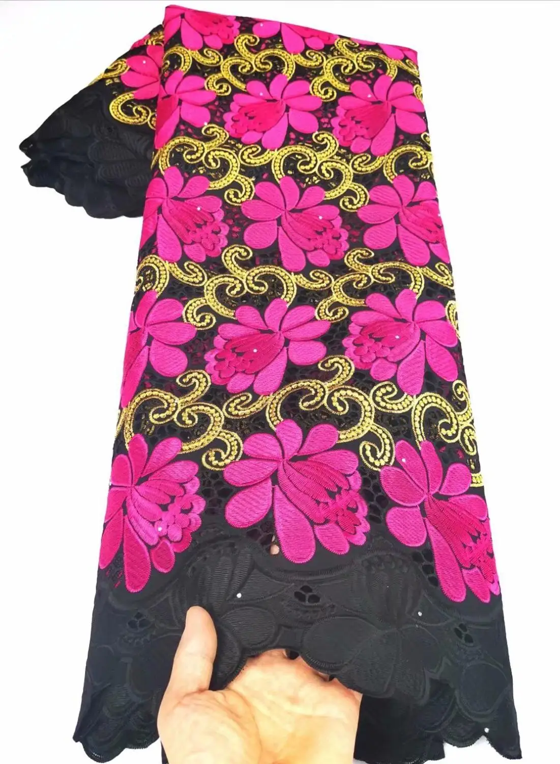 2020 African Swiss Voile Lace Fabric Embroiderey Popular Style Cheap Sale Nigerian Wedding Party Sewing 5Yards
2020 African Swiss Voile Lace Fabric Embroiderey Popular Style Cheap Sale Nigerian Wedding Party Sewing 5Yards