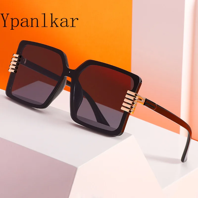 Trendy Fashion Women's Sunglasses Big Size Square Frame Eyeglasses Men's Luxury Brand design Eyewear UV400 PC Female Sun Glasses
Trendy Fashion Women's Sunglasses Big Size Square Frame Eyeglasses Men's Luxury Brand design Eyewear UV400 PC Female Sun Glasses