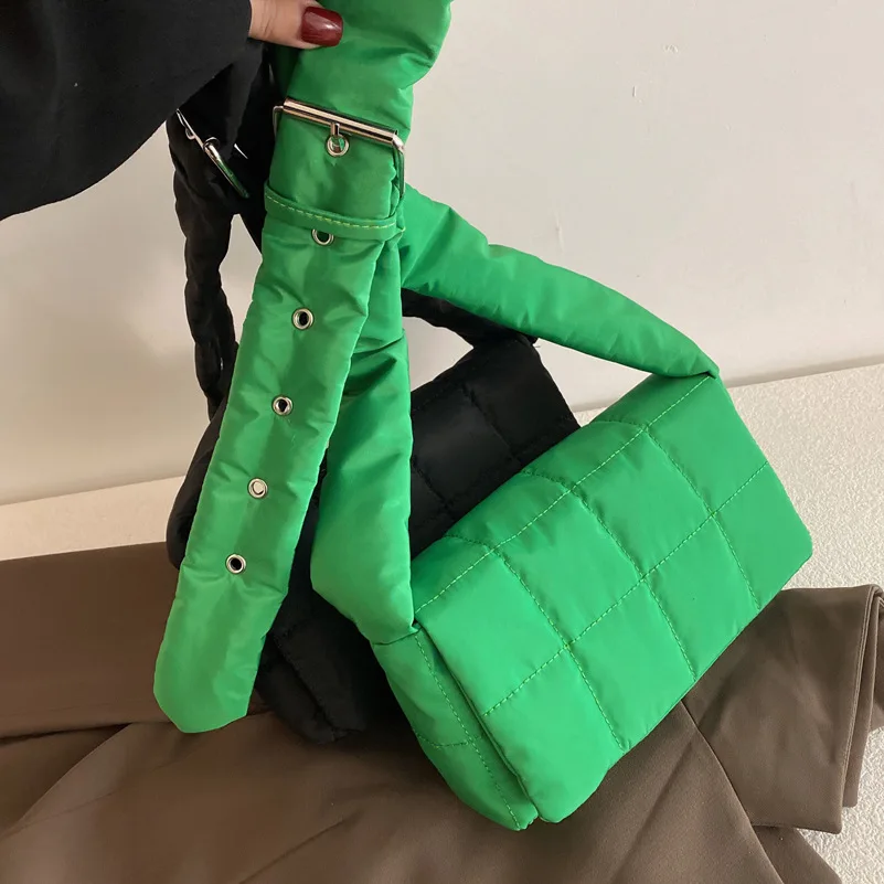 

Винтажная зеленая сумка для подмышек, новинка зимы 2021, качественная женская дизайнерская сумка из ткани Оксфорд, трендовая брендовая сумка-...