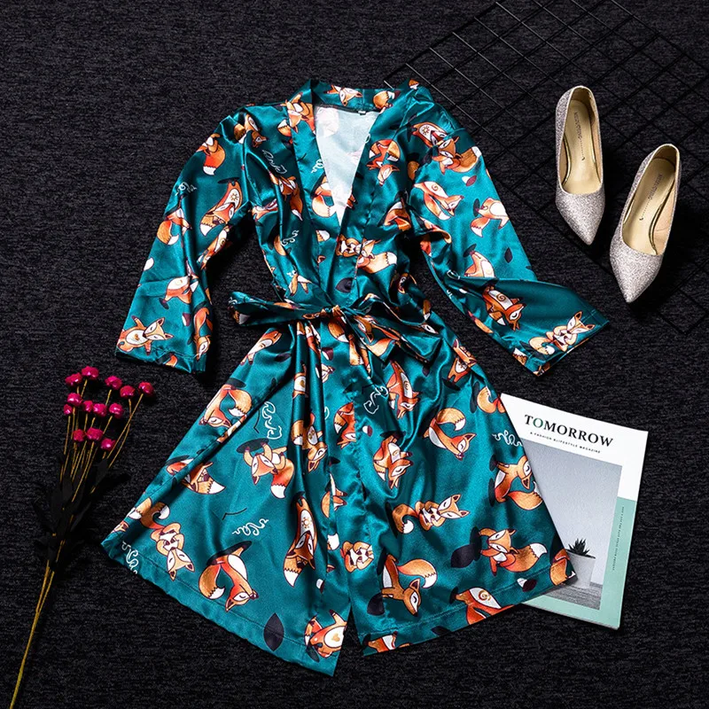 Sleepwear Robe Sets Autumn Robes For Women Fluffy Silk Like Satin Long Sleeve Cardigan Fox Print Women's Bathrobes Sexy Robe
Sleepwear Robe Sets Autumn Robes For Women Fluffy Silk Like Satin Long Sleeve Cardigan Fox Print Women's Bathrobes Sexy Robe