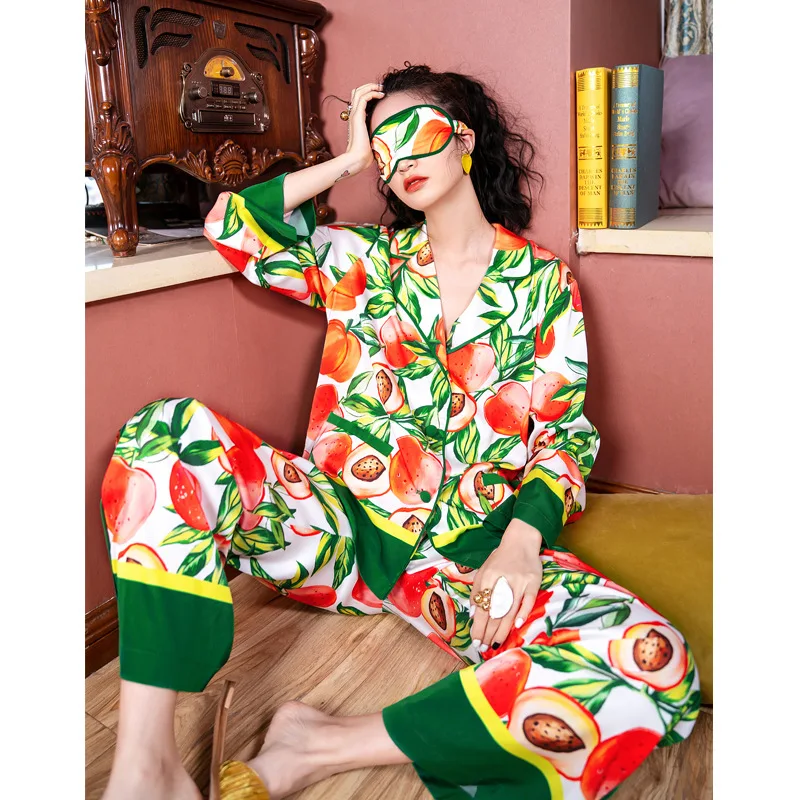 Peach Summer Ice Silk Pajamas Women's Simulation Silk Long-sleeved Trousers Thin Two-piece Casual Can Be Worn Outside
Peach Summer Ice Silk Pajamas Women's Simulation Silk Long-sleeved Trousers Thin Two-piece Casual Can Be Worn Outside