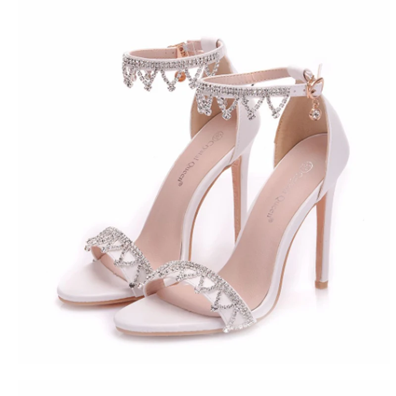 Women's high heels sandals women's wedding shoes women's banquet shoes women's white water diamond sandals women's shoes
Women's high heels sandals women's wedding shoes women's banquet shoes women's white water diamond sandals women's shoes