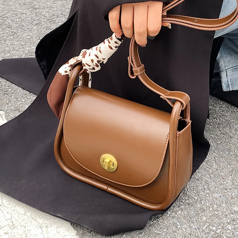 Осенне-зимние сумки, новинка 2021, женская сумка, нишевая сумка-мессенджер, модная сумка на плечо, квадратная сумка, сумка для подмышек, сумка д...
Осенне-зимние сумки, новинка 2021, женская сумка, нишевая сумка-мессенджер, модная сумка на плечо, квадратная сумка, сумка для подмышек, сумка д...