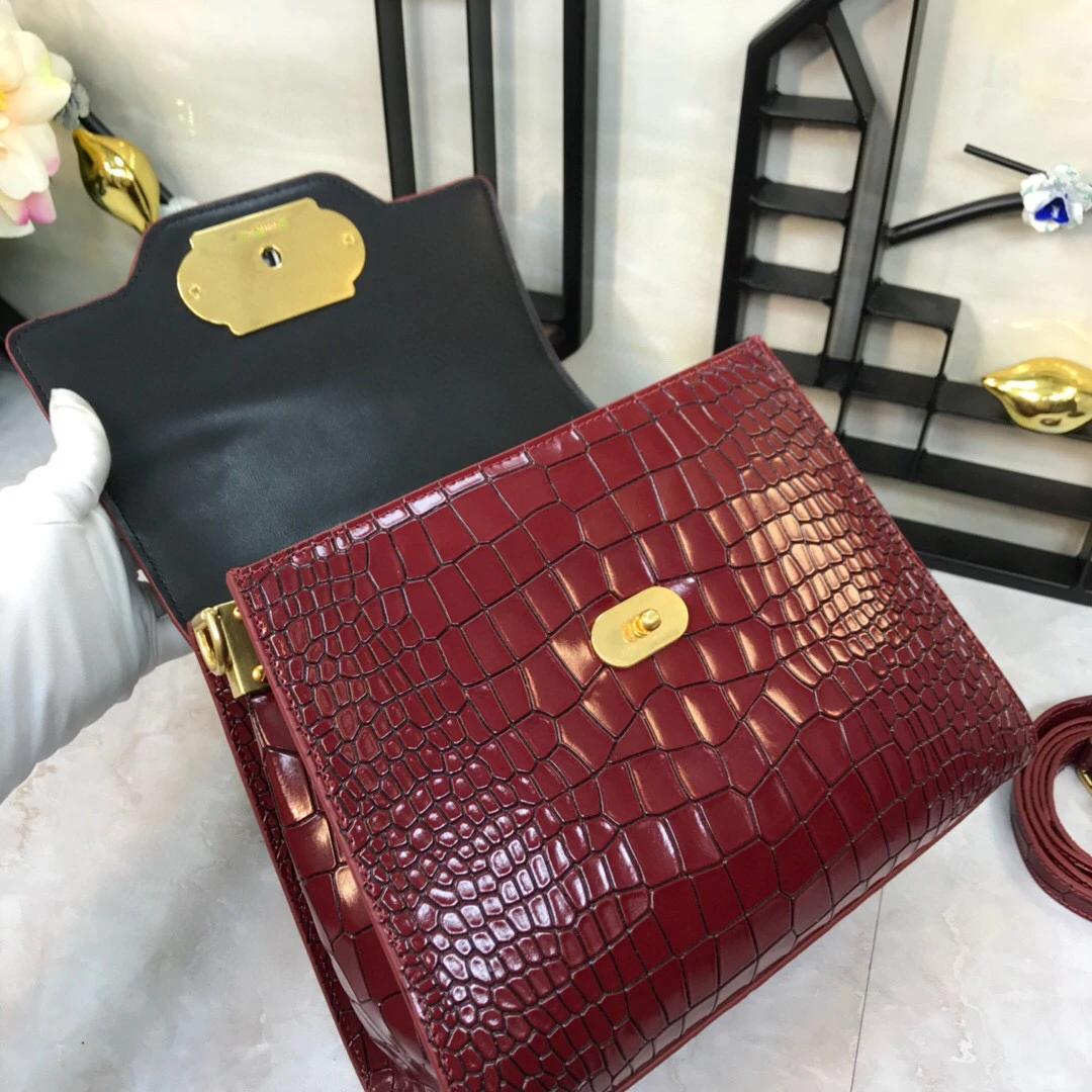 Genuine Leather Purses and Handbags Luxury Crossbody Messenger Bags Sac A Main Femme Sac A Main logo
Genuine Leather Purses and Handbags Luxury Crossbody Messenger Bags Sac A Main Femme Sac A Main logo