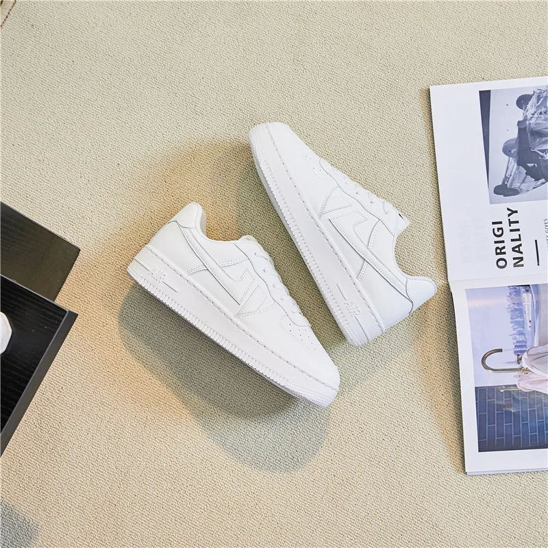 Little white shoes women's fashion women's shoes versatile sports shoes lace up board shoes 2021 new Korean style student shoes 
Little white shoes women's fashion women's shoes versatile sports shoes lace up board shoes 2021 new Korean style student shoes