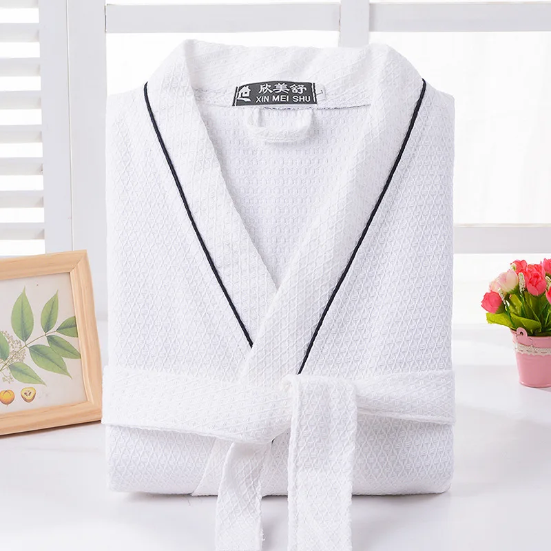 100%High quality Cotton nightgowns men women summer cotton waffle bathrobes couples thin hotel bathrobes logo customization
100%High quality Cotton nightgowns men women summer cotton waffle bathrobes couples thin hotel bathrobes logo customization