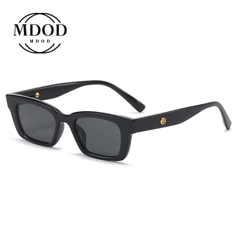 2020 Retro Women Sunglasses Small Rectangle Frame Sun Glasses UV400 Protection Eyewear Summer Travel Beach Trendy Eyeglasses
2020 Retro Women Sunglasses Small Rectangle Frame Sun Glasses UV400 Protection Eyewear Summer Travel Beach Trendy Eyeglasses