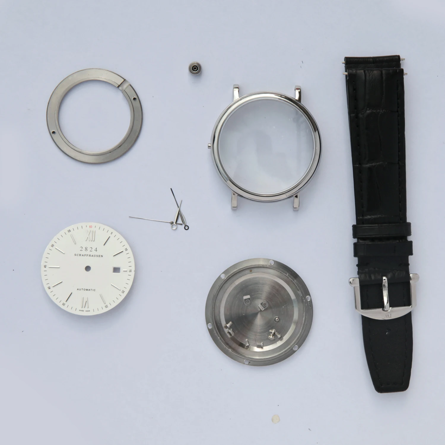 FIT 2824 MOVEMENT 316L steel DIY watch case kit portofino style for repair parts sapphire
FIT 2824 MOVEMENT 316L steel DIY watch case kit portofino style for repair parts sapphire