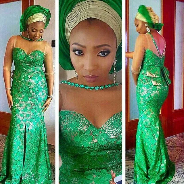 2016 Nigerian Styles Long Sleeves Evening Dress Sheer Neck Crystals Lace Party Dresses Front Split Aso Ebi Mermaid Evening Gowns
2016 Nigerian Styles Long Sleeves Evening Dress Sheer Neck Crystals Lace Party Dresses Front Split Aso Ebi Mermaid Evening Gowns