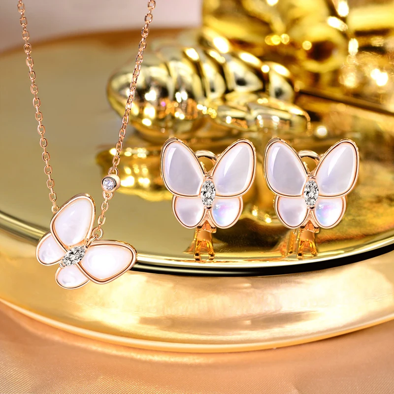 Knobspin Roamntic 100% 925 Sterling Silver Butterfly Engagement Pendant Necklace For Women High Carbon Diamond Fine Jewelry
Knobspin Roamntic 100% 925 Sterling Silver Butterfly Engagement Pendant Necklace For Women High Carbon Diamond Fine Jewelry