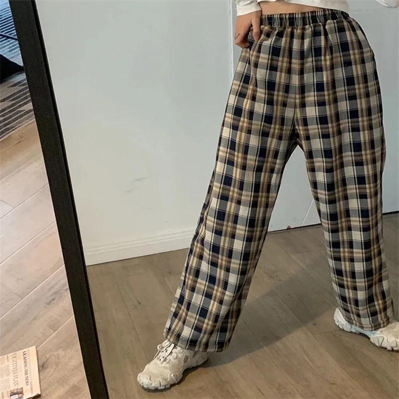 Harajuku Plaid Pants Women Oversize Wide Leg Trousers Female Korean Style High Waist Checkered Pants 2021 Spring Summer
Harajuku Plaid Pants Women Oversize Wide Leg Trousers Female Korean Style High Waist Checkered Pants 2021 Spring Summer