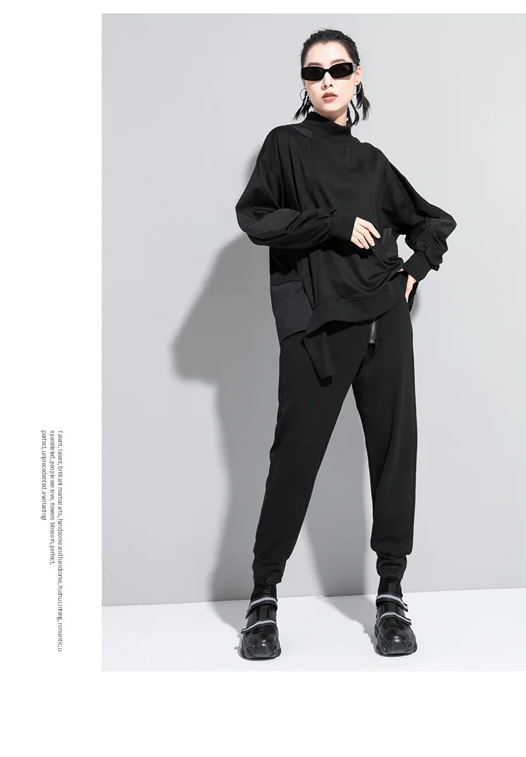 Dark Black Large Women's Personalized Splicing Long Sleeve T-shirt Street Fashion Brand Half Height Stand Collar Shows Thin And
Dark Black Large Women's Personalized Splicing Long Sleeve T-shirt Street Fashion Brand Half Height Stand Collar Shows Thin And