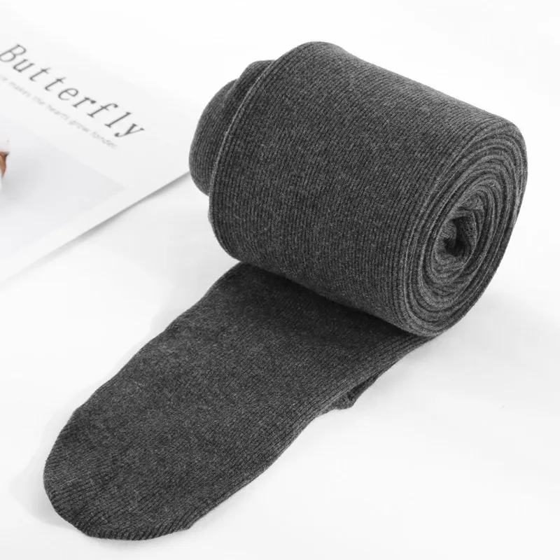 Autumn and winter models plus velvet thickening seamless legging leggings, outer wear step on warm pants, women's leggings
Autumn and winter models plus velvet thickening seamless legging leggings, outer wear step on warm pants, women's leggings