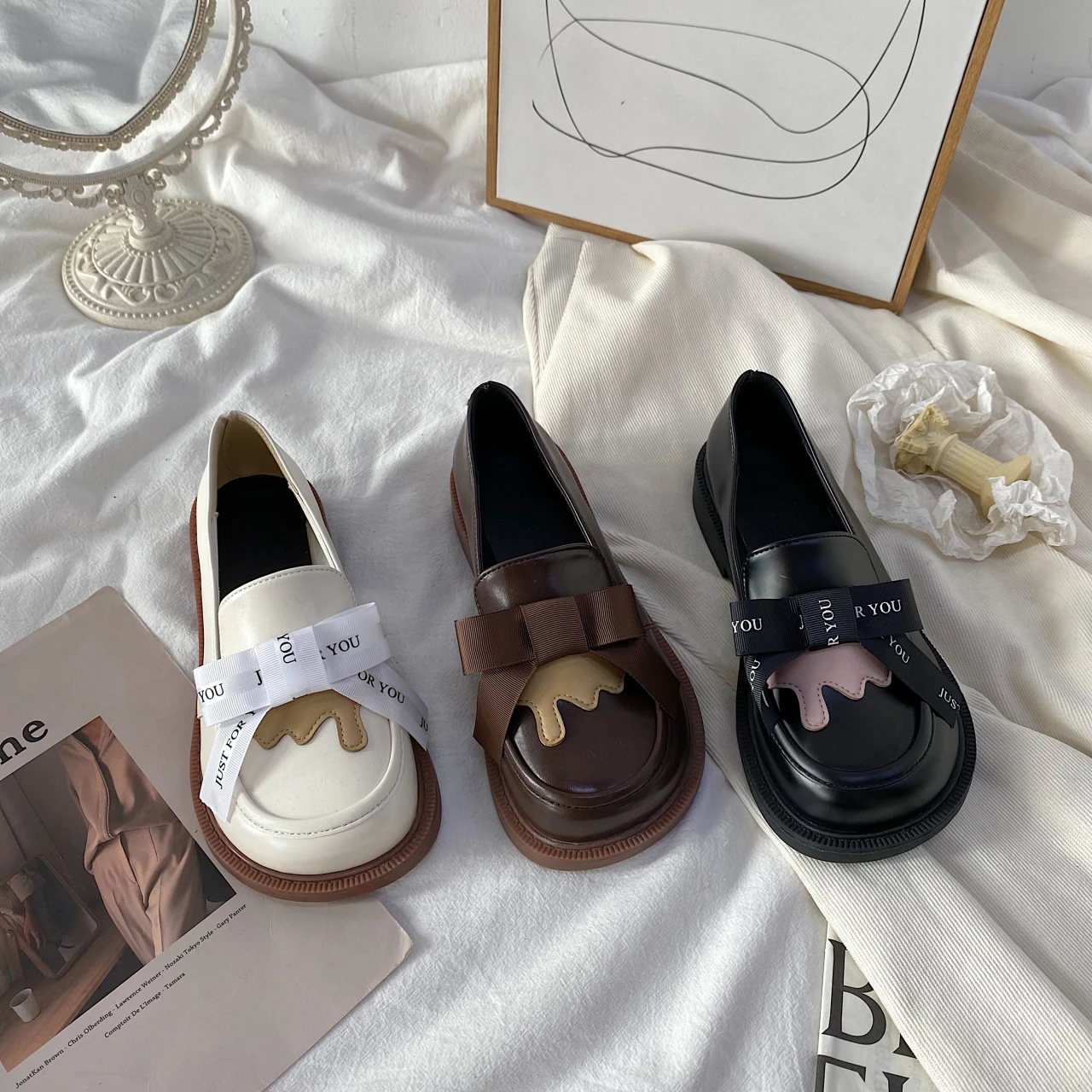 Japanese Kawaii Lolita Shoes Cute JK Uniform Shoes Mary Janes Shoes Woman College Girls cosplay Shoes low heel Loli women Shoe
Japanese Kawaii Lolita Shoes Cute JK Uniform Shoes Mary Janes Shoes Woman College Girls cosplay Shoes low heel Loli women Shoe