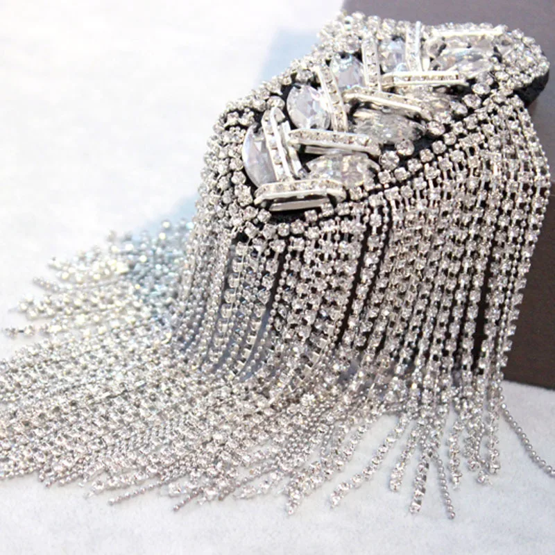 one piece breastpin tassels shoulder board mark knot Epaulet patch metal patches badges applique patch for clothing DE-2565
one piece breastpin tassels shoulder board mark knot Epaulet patch metal patches badges applique patch for clothing DE-2565