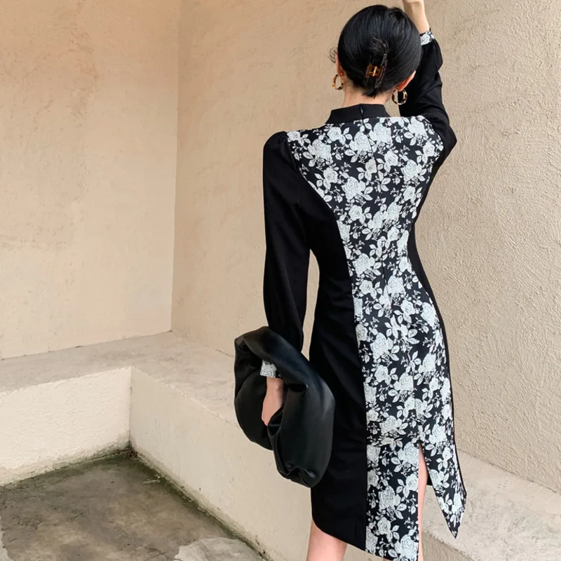 Retro Floral Printed Cheongsam Dress 2021 Spring Autumn Vintage Long Sleeve Dress For Women Elegant Party Clothes C542
Retro Floral Printed Cheongsam Dress 2021 Spring Autumn Vintage Long Sleeve Dress For Women Elegant Party Clothes C542