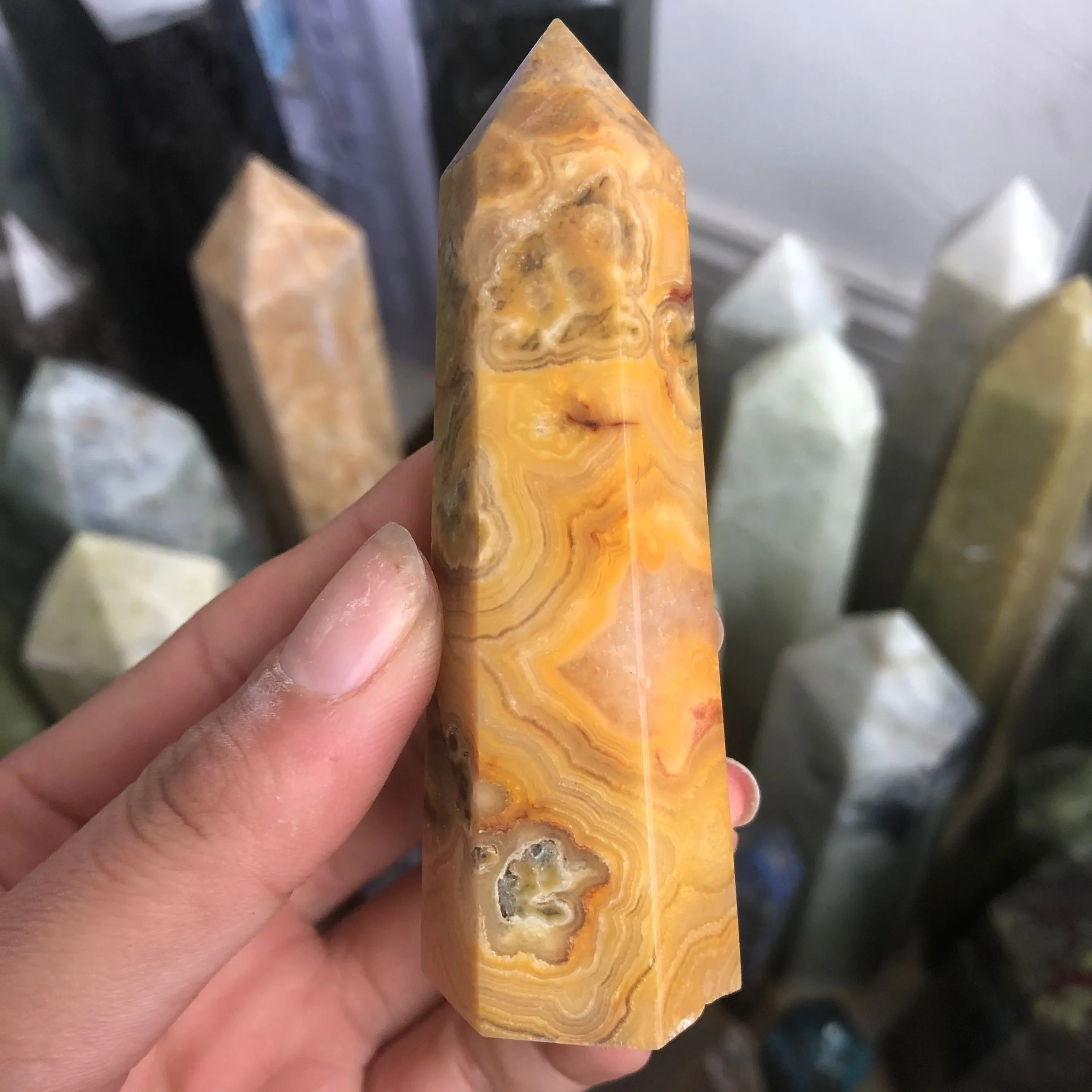 Rare Natural Crazy Agate Crystal Point Natural Crystal Reiki Healing 70-80MM
Rare Natural Crazy Agate Crystal Point Natural Crystal Reiki Healing 70-80MM