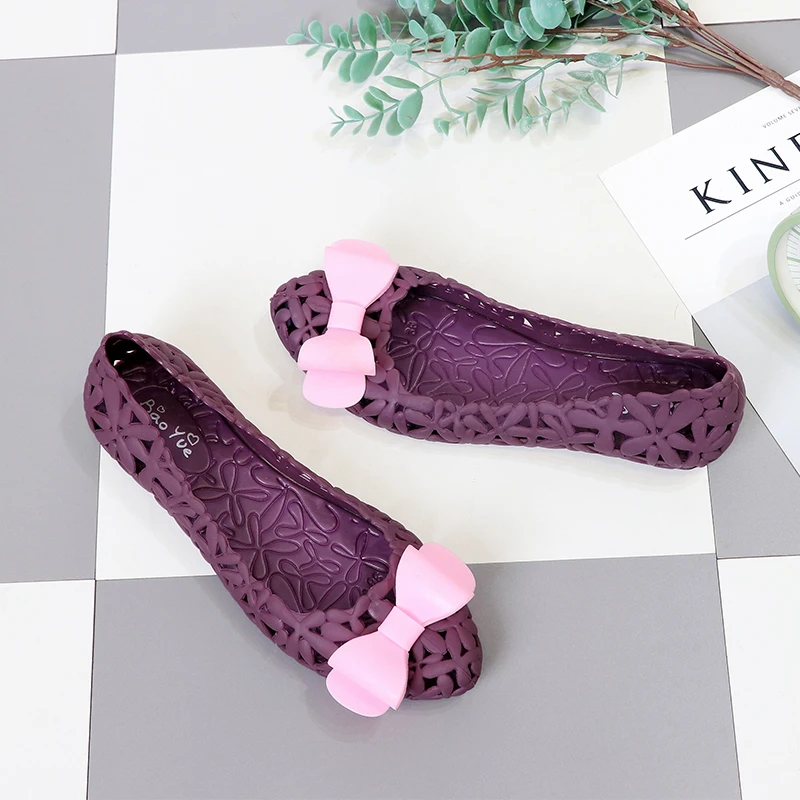 2021 summer beach shoes female candy rubber luxury designer fashion brand model flat non-slip shoes female beach shoes
2021 summer beach shoes female candy rubber luxury designer fashion brand model flat non-slip shoes female beach shoes