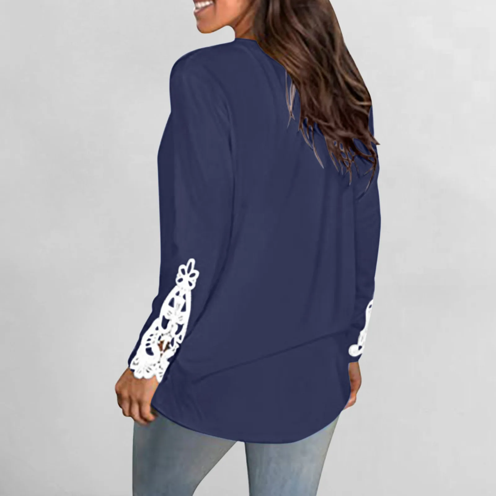 Fashion Sexy Lace Patchwork T-Shirt Casual Autumn Winter Ladies Hollow Out Tee Tops Women Long Sleeve Shirt Blusas Pullover
Fashion Sexy Lace Patchwork T-Shirt Casual Autumn Winter Ladies Hollow Out Tee Tops Women Long Sleeve Shirt Blusas Pullover