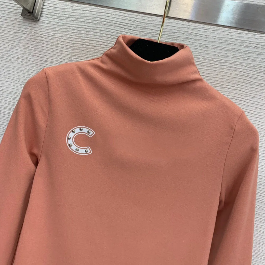 High End New Autumn and Winter Rivet Letter Printing High Neck Long-sleeved T-shirt Bottoming Shirt Plus Velvet Keep Warm
High End New Autumn and Winter Rivet Letter Printing High Neck Long-sleeved T-shirt Bottoming Shirt Plus Velvet Keep Warm