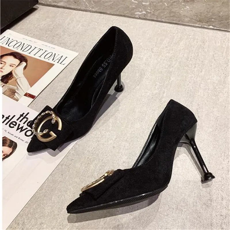 New fashion elegant banquet women's high heel suede diamond metal button wedding shoes single shoes
New fashion elegant banquet women's high heel suede diamond metal button wedding shoes single shoes