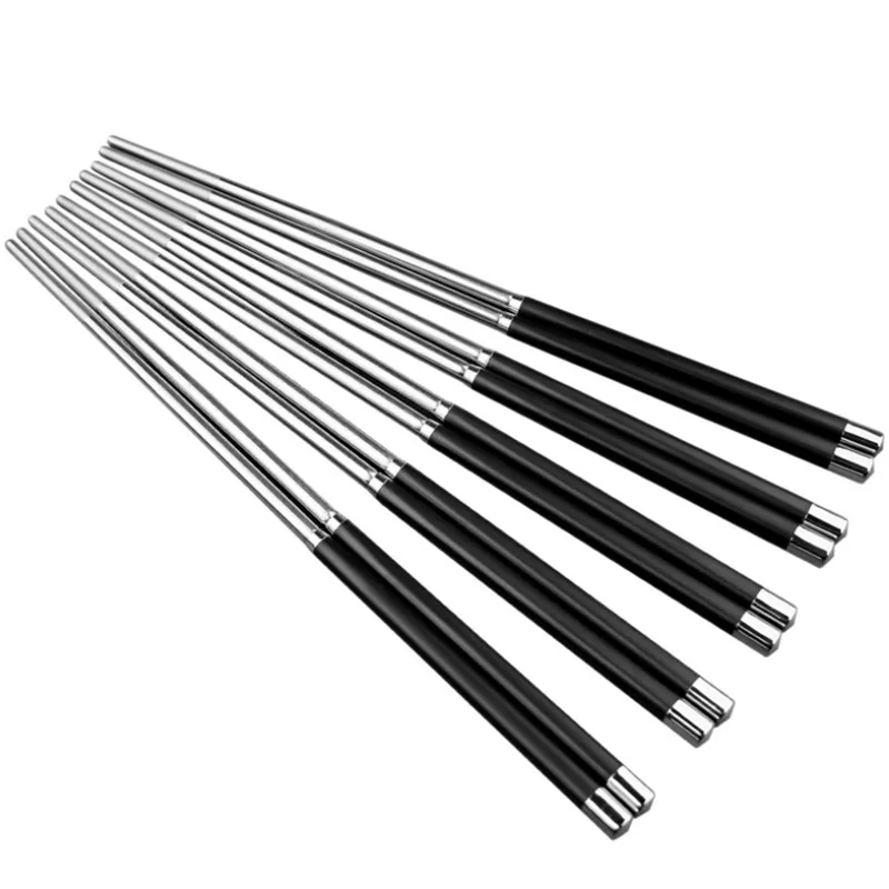 5 Pairs/Set Japanese Style Silver Heat-Resistant Travel Chopsticks 304 Stainless Steel Reusable Non-Slip Restaurant Dinnerware
5 Pairs/Set Japanese Style Silver Heat-Resistant Travel Chopsticks 304 Stainless Steel Reusable Non-Slip Restaurant Dinnerware